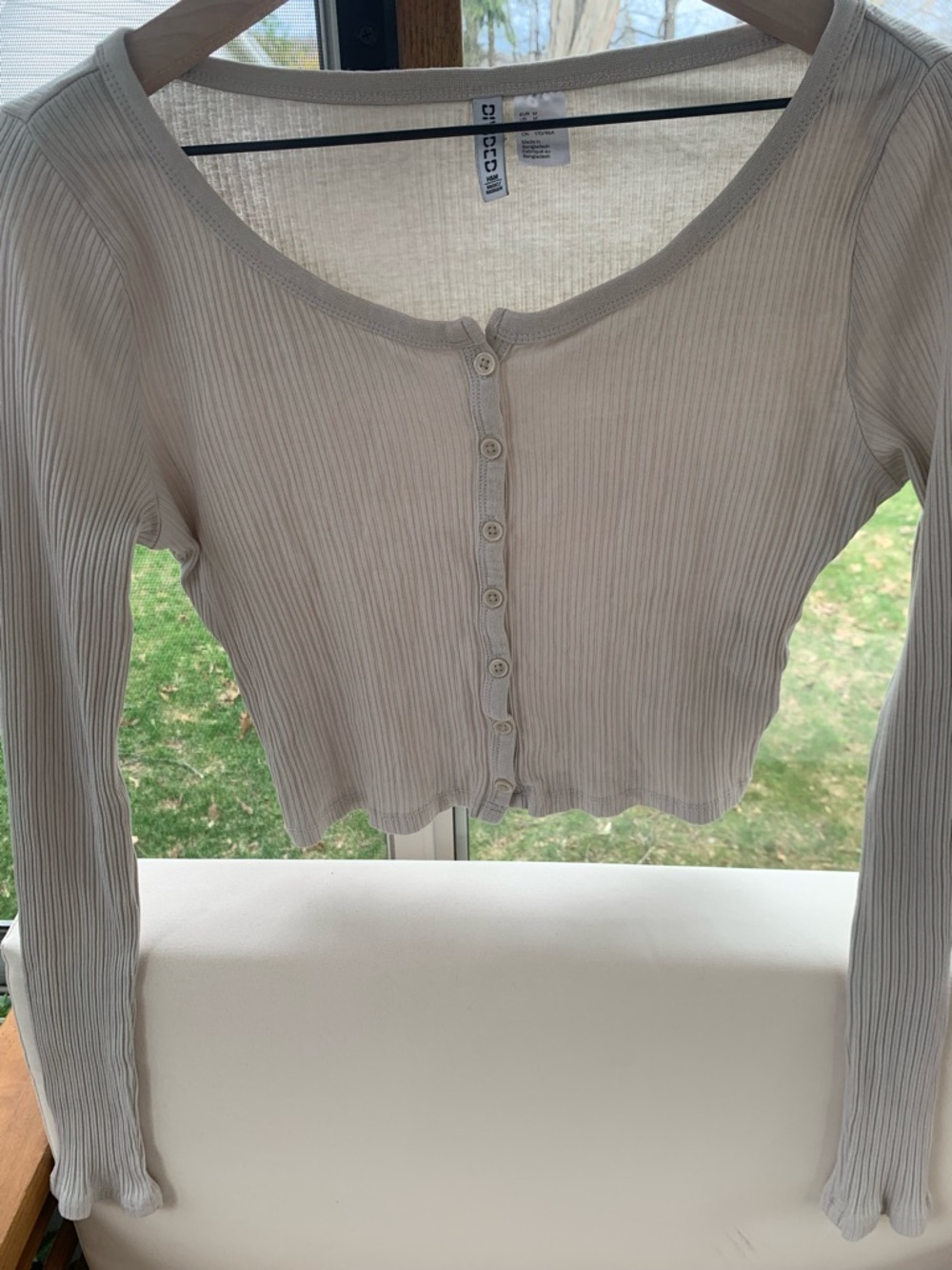 Divided Cream Ribbed Button-Front Long-Sleeve Crop Top